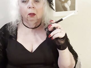 Smoking and pissing in black amateur porn solo porn hd videos